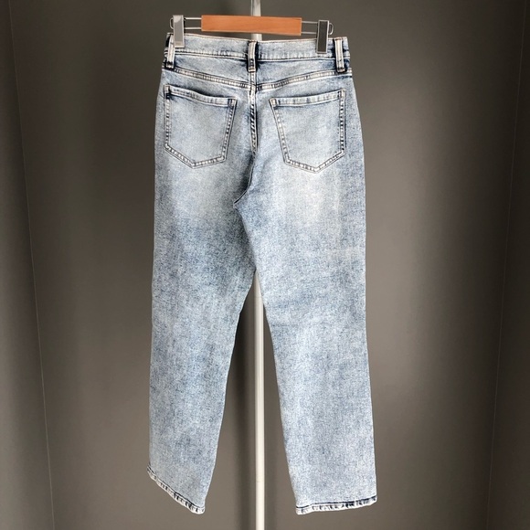 Celebrity Pink Wide Leg Denim Casual Baggy High Rise Jeans with Distressed Front - Picture 2 of 15